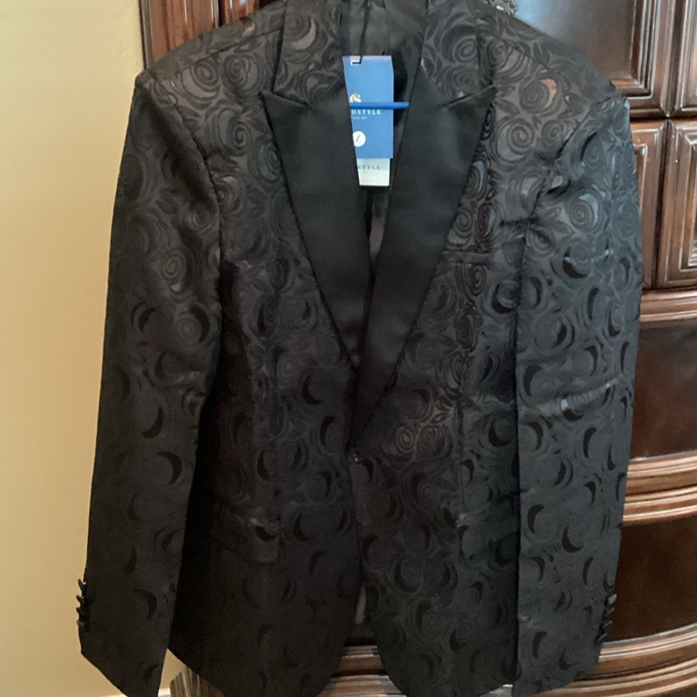 Elegant Black Patterned Men's Blazer